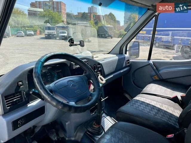Білий Мерседес Sprinter, об'ємом двигуна 2.9 л та пробігом 400 тис. км за 9500 $, фото 14 на Automoto.ua