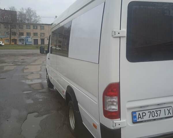 Белый Мерседес Sprinter, объемом двигателя 2.9 л и пробегом 100 тыс. км за 8500 $, фото 7 на Automoto.ua