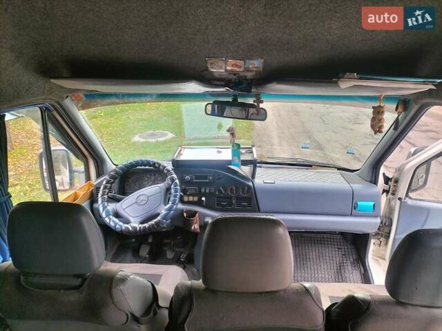 Білий Мерседес Sprinter, об'ємом двигуна 2.9 л та пробігом 98 тис. км за 7500 $, фото 1 на Automoto.ua