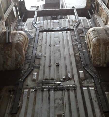 Белый Мерседес Sprinter, объемом двигателя 0 л и пробегом 700 тыс. км за 12000 $, фото 12 на Automoto.ua