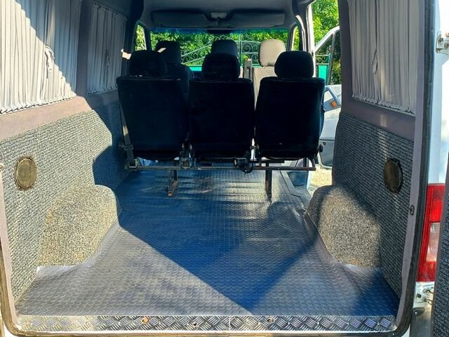 Білий Мерседес Sprinter, об'ємом двигуна 2.9 л та пробігом 359 тис. км за 6200 $, фото 4 на Automoto.ua