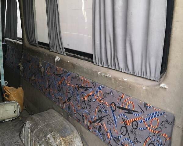 Белый Мерседес Sprinter, объемом двигателя 0 л и пробегом 560 тыс. км за 5000 $, фото 6 на Automoto.ua