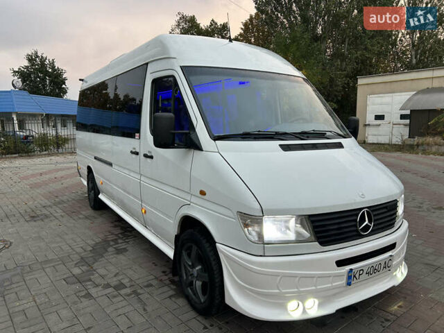 Білий Мерседес Sprinter, об'ємом двигуна 2.87 л та пробігом 658 тис. км за 11999 $, фото 3 на Automoto.ua