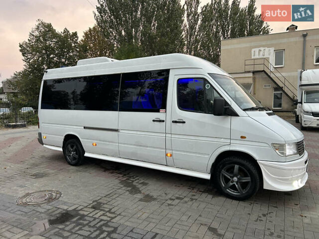 Білий Мерседес Sprinter, об'ємом двигуна 2.87 л та пробігом 658 тис. км за 11999 $, фото 4 на Automoto.ua