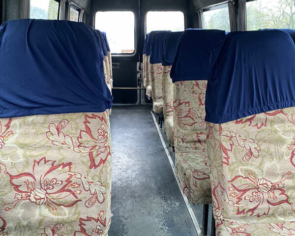 Белый Мерседес Sprinter, объемом двигателя 2.87 л и пробегом 300 тыс. км за 4500 $, фото 6 на Automoto.ua
