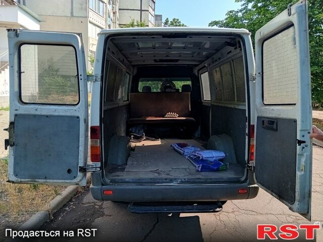 Білий Мерседес Sprinter, об'ємом двигуна 2.9 л та пробігом 400 тис. км за 7500 $, фото 4 на Automoto.ua