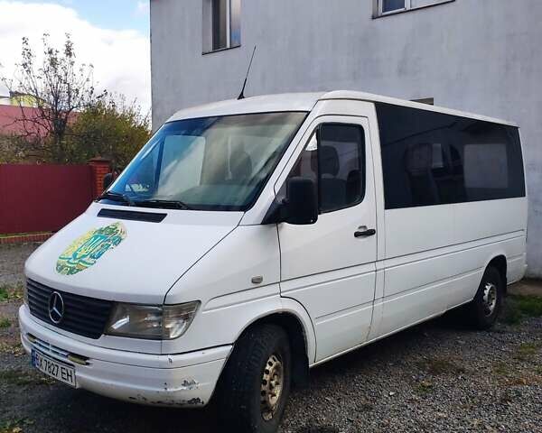 Мерседес Sprinter 1999 у Хмельницькому на Automoto.ua Білий Мерседес Sprinter, об'ємом двигуна 2.3 л та пробігом 591 тис. км за 4700 $, фото 4 на Automoto.ua