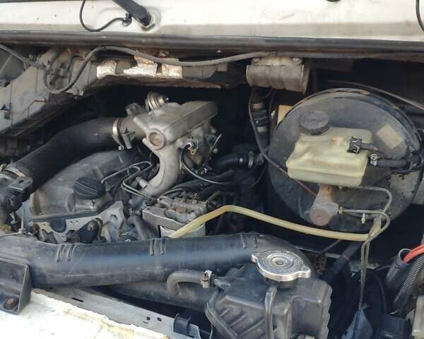 Білий Мерседес Sprinter, об'ємом двигуна 2.3 л та пробігом 591 тис. км за 4200 $, фото 27 на Automoto.ua