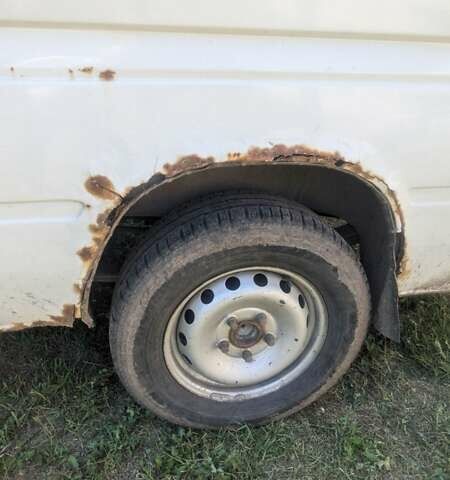 Білий Мерседес Sprinter, об'ємом двигуна 2.9 л та пробігом 999 тис. км за 3350 $, фото 5 на Automoto.ua