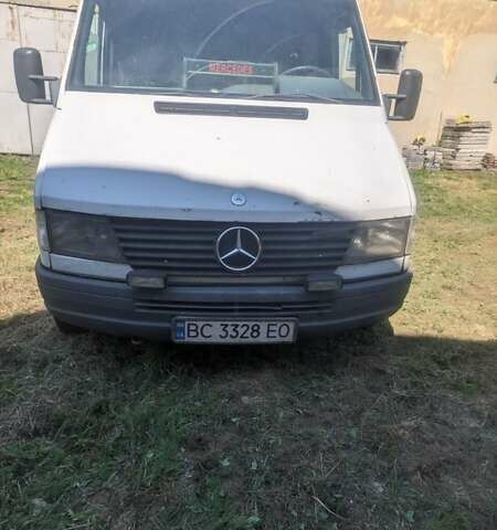 Білий Мерседес Sprinter, об'ємом двигуна 2.9 л та пробігом 999 тис. км за 3350 $, фото 3 на Automoto.ua