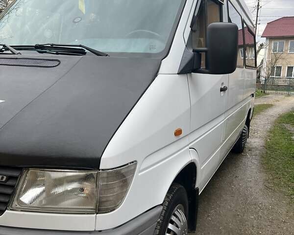 Белый Мерседес Sprinter, объемом двигателя 2.87 л и пробегом 667 тыс. км за 6700 $, фото 21 на Automoto.ua