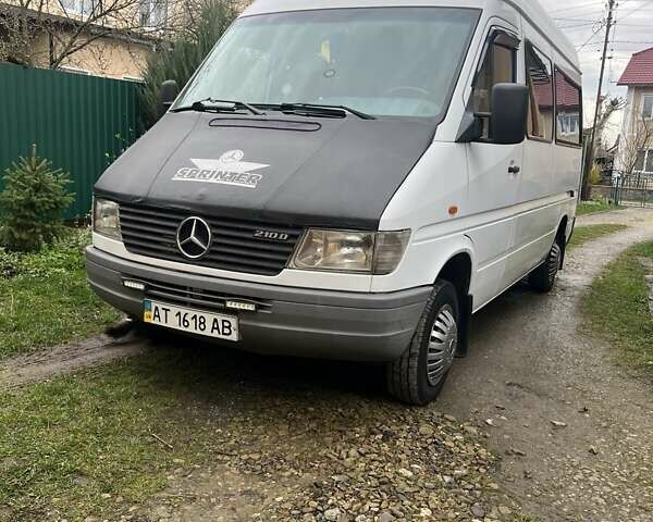 Белый Мерседес Sprinter, объемом двигателя 2.87 л и пробегом 667 тыс. км за 6700 $, фото 13 на Automoto.ua