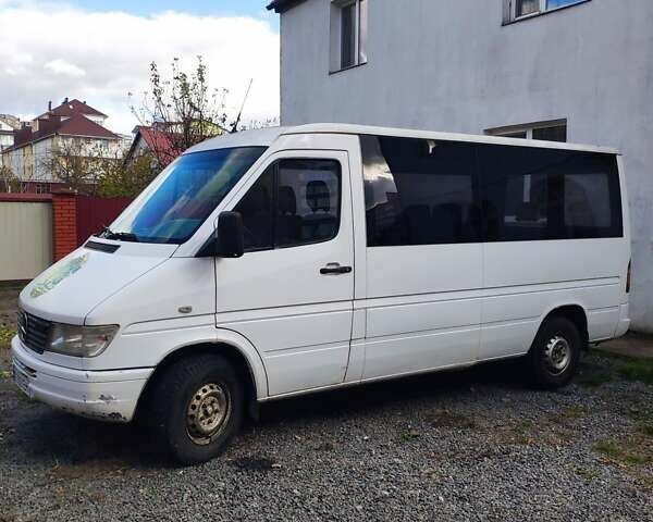 Мерседес Sprinter 1999 у Хмельницькому на Automoto.ua Білий Мерседес Sprinter, об'ємом двигуна 2.3 л та пробігом 591 тис. км за 4700 $, фото 2 на Automoto.ua