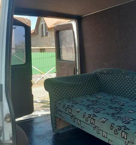 Білий Мерседес Sprinter, об'ємом двигуна 2.9 л та пробігом 300 тис. км за 5000 $, фото 6 на Automoto.ua