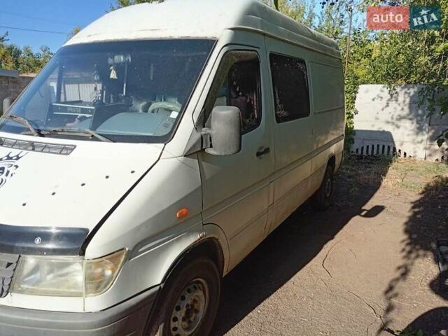 Білий Мерседес Sprinter, об'ємом двигуна 2.9 л та пробігом 1000 тис. км за 4000 $, фото 1 на Automoto.ua