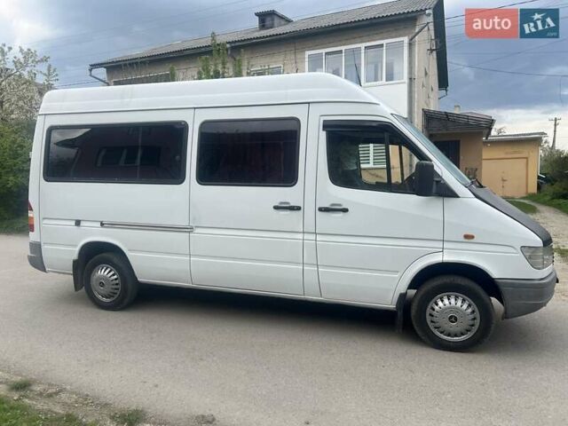 Белый Мерседес Sprinter, объемом двигателя 2.87 л и пробегом 667 тыс. км за 6700 $, фото 5 на Automoto.ua