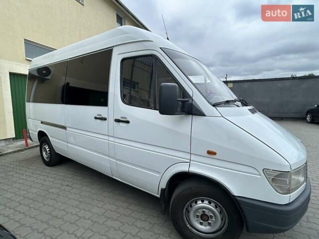 Белый Мерседес Sprinter, объемом двигателя 2.9 л и пробегом 254 тыс. км за 7800 $, фото 1 на Automoto.ua