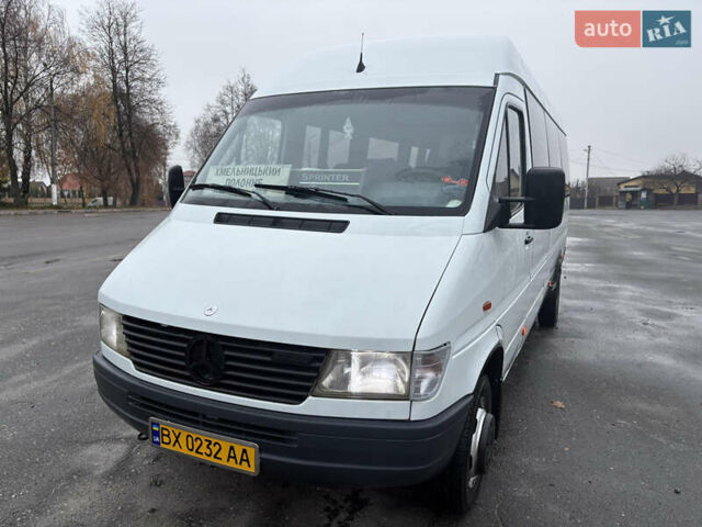 Білий Мерседес Sprinter, об'ємом двигуна 2.9 л та пробігом 500 тис. км за 14500 $, фото 2 на Automoto.ua