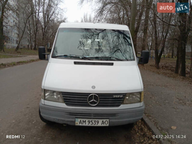 Білий Мерседес Sprinter, об'ємом двигуна 2.9 л та пробігом 457 тис. км за 7300 $, фото 1 на Automoto.ua