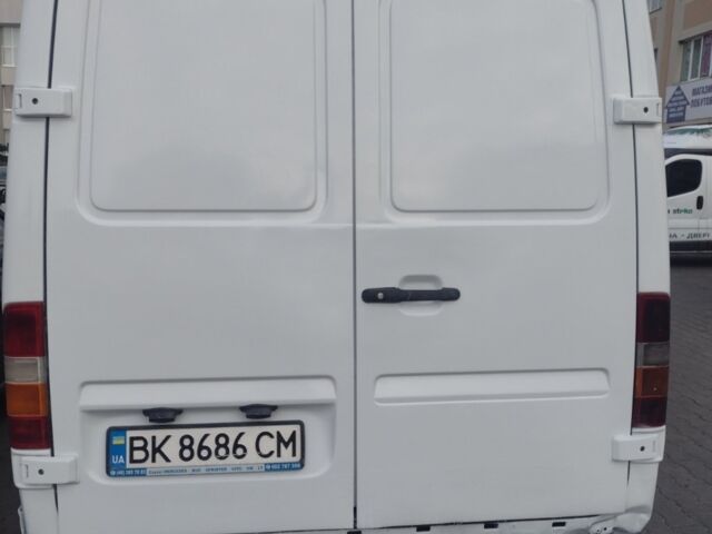 Білий Мерседес Sprinter, об'ємом двигуна 2.9 л та пробігом 308 тис. км за 8500 $, фото 3 на Automoto.ua