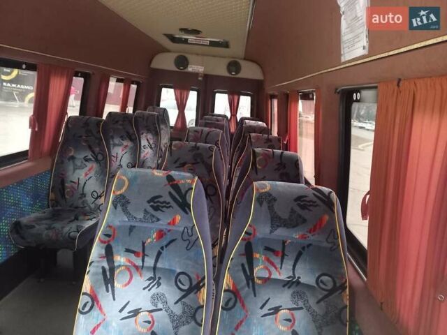 Белый Мерседес Sprinter, объемом двигателя 2.9 л и пробегом 930 тыс. км за 12999 $, фото 5 на Automoto.ua
