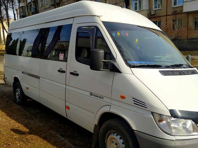 Білий Мерседес Sprinter, об'ємом двигуна 2.1 л та пробігом 97 тис. км за 9800 $, фото 4 на Automoto.ua