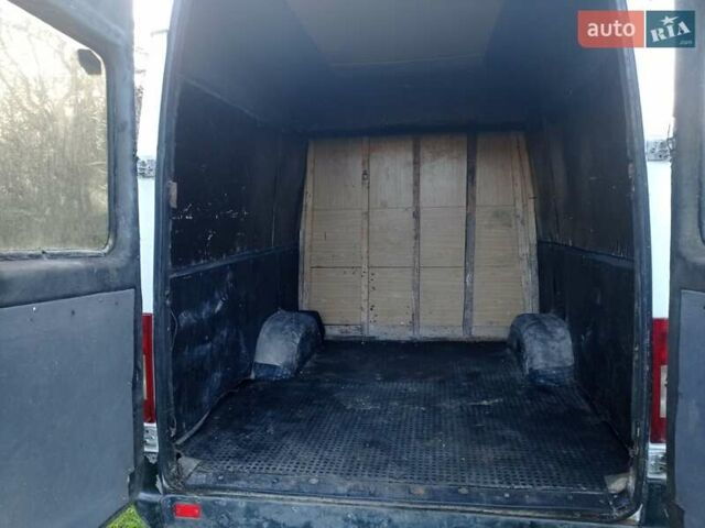 Белый Мерседес Sprinter, объемом двигателя 2.9 л и пробегом 345 тыс. км за 5500 $, фото 6 на Automoto.ua