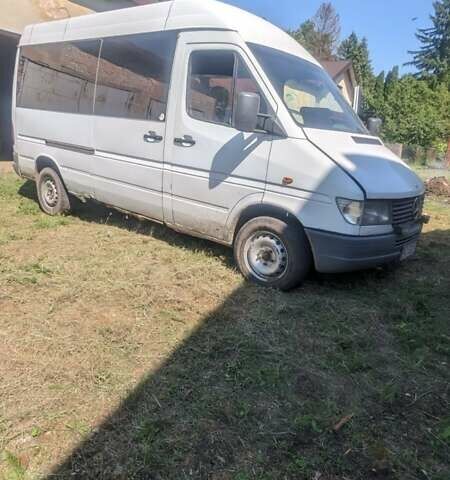 Білий Мерседес Sprinter, об'ємом двигуна 2.9 л та пробігом 999 тис. км за 3350 $, фото 33 на Automoto.ua