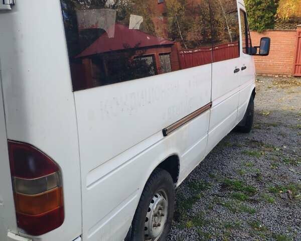 Білий Мерседес Sprinter, об'ємом двигуна 2.3 л та пробігом 591 тис. км за 4200 $, фото 15 на Automoto.ua