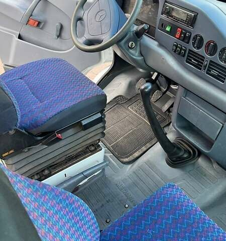 Білий Мерседес Sprinter, об'ємом двигуна 2.9 л та пробігом 500 тис. км за 10800 $, фото 18 на Automoto.ua
