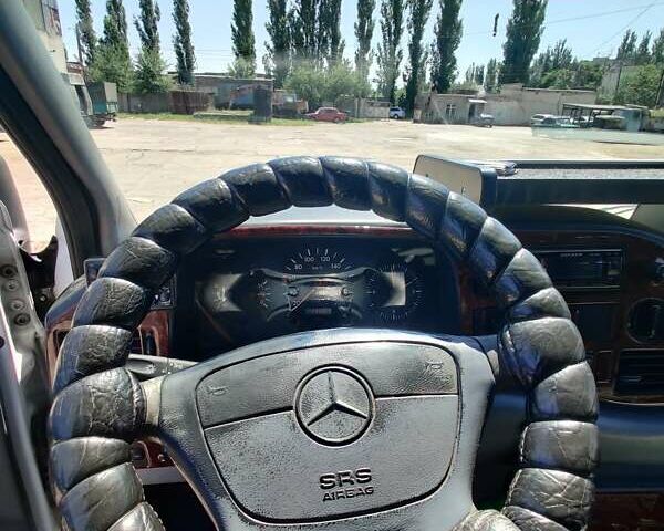 Мерседес Sprinter 1999 в Николаеве на Automoto.ua Белый Мерседес Sprinter, объемом двигателя 2.87 л и пробегом 10 тыс. км за 10700 $, фото 6 на Automoto.ua