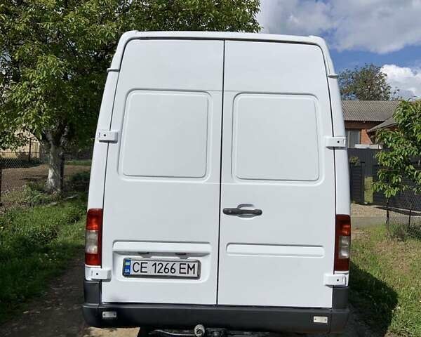 Белый Мерседес Sprinter, объемом двигателя 2.2 л и пробегом 780 тыс. км за 8300 $, фото 12 на Automoto.ua