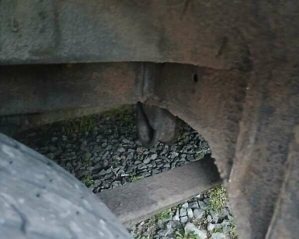 Белый Мерседес Sprinter, объемом двигателя 2.15 л и пробегом 600 тыс. км за 8000 $, фото 10 на Automoto.ua