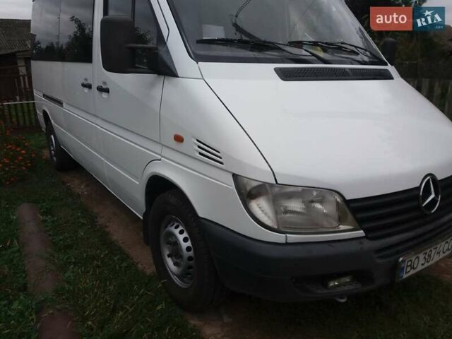 Белый Мерседес Sprinter, объемом двигателя 2.15 л и пробегом 255 тыс. км за 9200 $, фото 9 на Automoto.ua