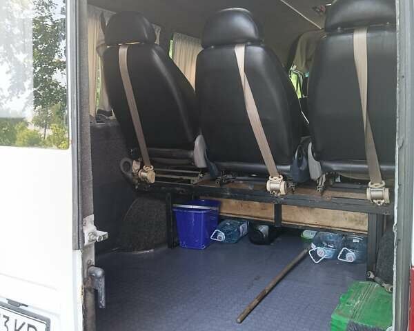 Белый Мерседес Sprinter, объемом двигателя 2.15 л и пробегом 200 тыс. км за 8500 $, фото 16 на Automoto.ua