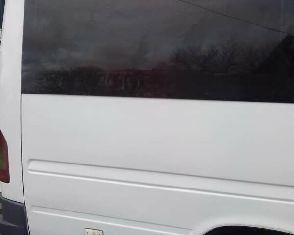 Белый Мерседес Sprinter, объемом двигателя 2.15 л и пробегом 500 тыс. км за 10500 $, фото 13 на Automoto.ua