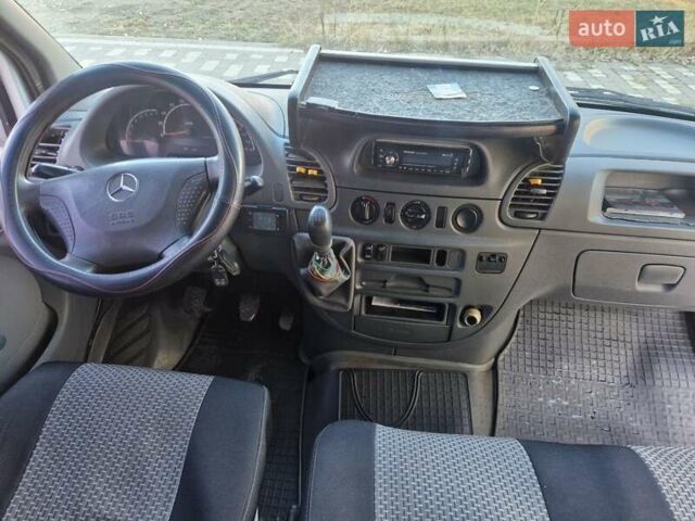 Белый Мерседес Sprinter, объемом двигателя 2.15 л и пробегом 450 тыс. км за 5800 $, фото 7 на Automoto.ua