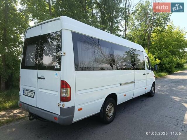 Белый Мерседес Sprinter, объемом двигателя 2.15 л и пробегом 200 тыс. км за 8500 $, фото 10 на Automoto.ua