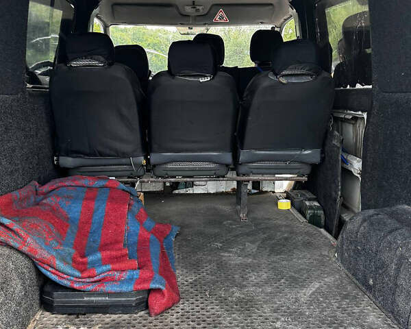 Белый Мерседес Sprinter, объемом двигателя 2.15 л и пробегом 585 тыс. км за 3900 $, фото 11 на Automoto.ua