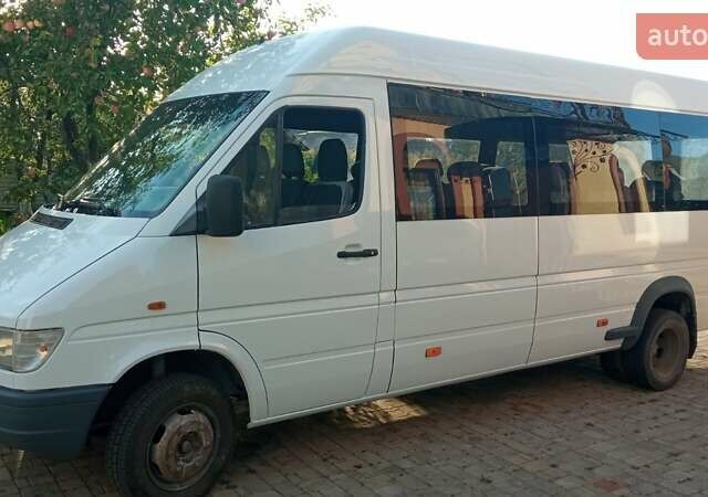 Білий Мерседес Sprinter, об'ємом двигуна 2.9 л та пробігом 362 тис. км за 10500 $, фото 1 на Automoto.ua