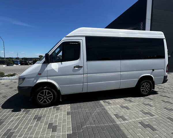 Білий Мерседес Sprinter, об'ємом двигуна 2.15 л та пробігом 500 тис. км за 6700 $, фото 4 на Automoto.ua