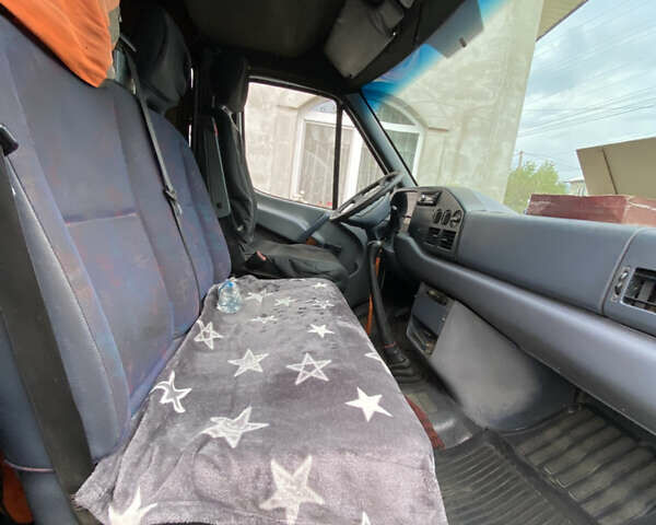 Білий Мерседес Sprinter, об'ємом двигуна 2.87 л та пробігом 700 тис. км за 7500 $, фото 9 на Automoto.ua