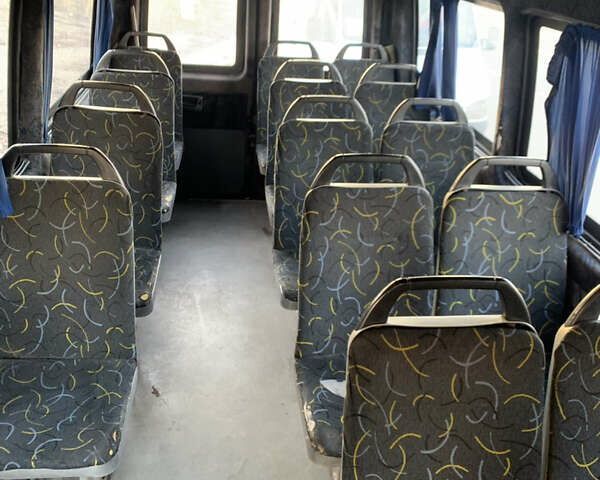 Белый Мерседес Sprinter, объемом двигателя 2.87 л и пробегом 458 тыс. км за 5900 $, фото 1 на Automoto.ua