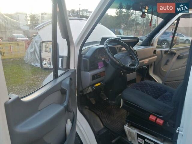Білий Мерседес Sprinter, об'ємом двигуна 2.87 л та пробігом 800 тис. км за 13500 $, фото 16 на Automoto.ua