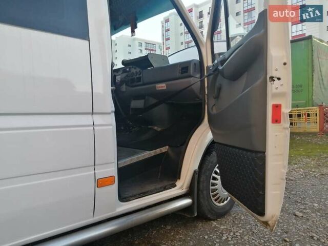 Білий Мерседес Sprinter, об'ємом двигуна 2.87 л та пробігом 800 тис. км за 13500 $, фото 17 на Automoto.ua