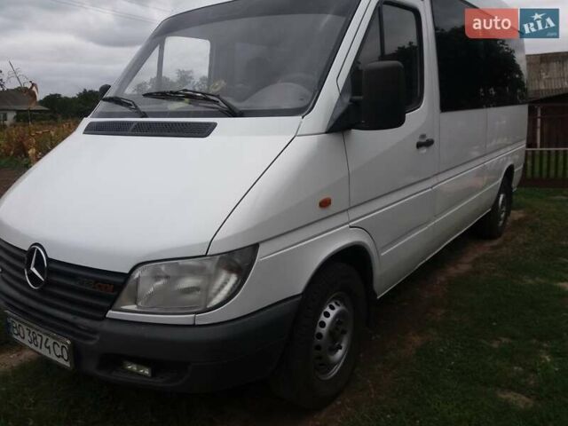 Белый Мерседес Sprinter, объемом двигателя 2.15 л и пробегом 255 тыс. км за 9200 $, фото 8 на Automoto.ua