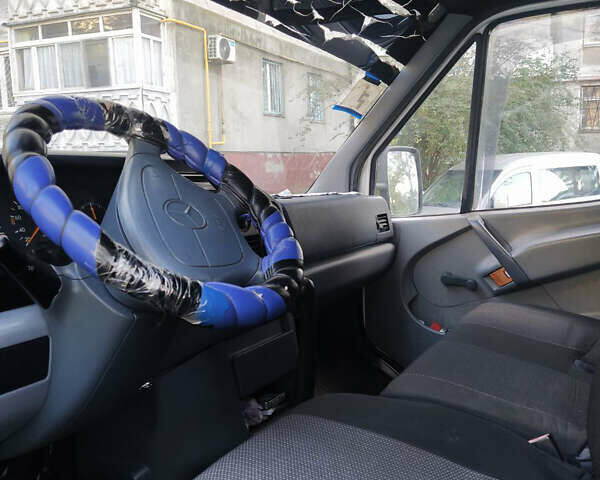 Мерседес Sprinter 2000 в Николаеве на Automoto.ua Белый Мерседес Sprinter, объемом двигателя 0 л и пробегом 400 тыс. км за 8500 $, фото 9 на Automoto.ua