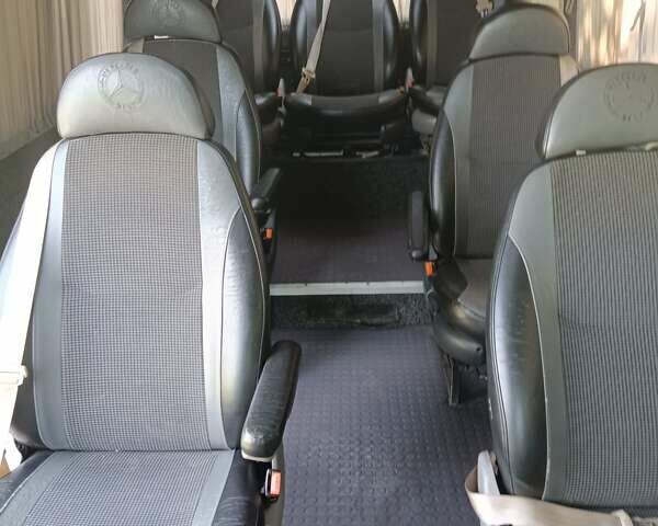 Белый Мерседес Sprinter, объемом двигателя 2.15 л и пробегом 200 тыс. км за 8500 $, фото 11 на Automoto.ua