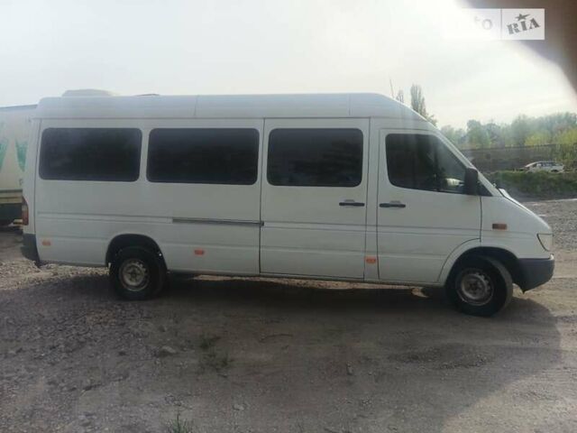 Білий Мерседес Sprinter, об'ємом двигуна 2.9 л та пробігом 400 тис. км за 9500 $, фото 7 на Automoto.ua