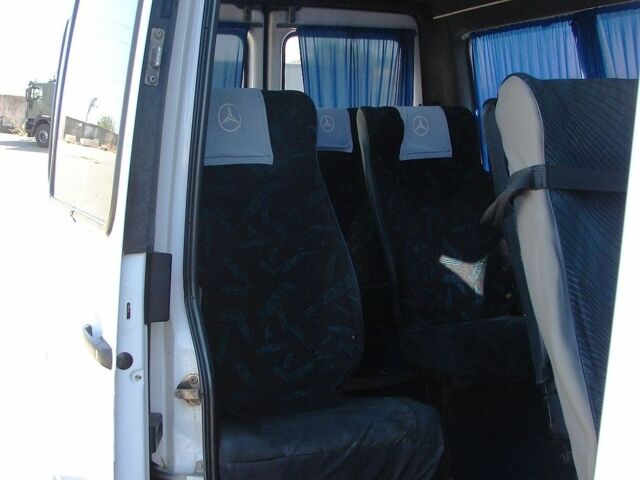 Білий Мерседес Sprinter, об'ємом двигуна 2.2 л та пробігом 455 тис. км за 8500 $, фото 11 на Automoto.ua